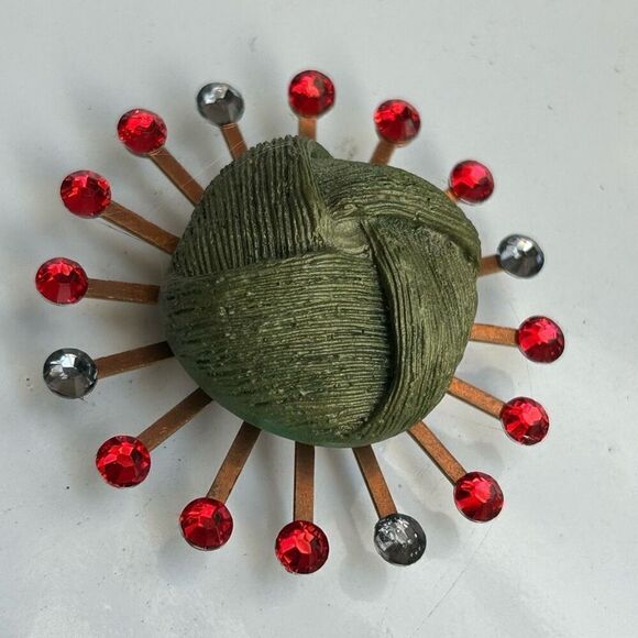 Vintage Upcycled Atomic Starburst Refrigerator Magnet Buttons Rhinestones Green - Picture 3 of 4